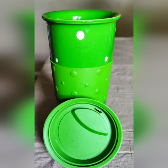 Temptations Polka Dot Ceramic Travel Mug w/ Silicone Sleeve & Lid - Green - Picture 3 of 5